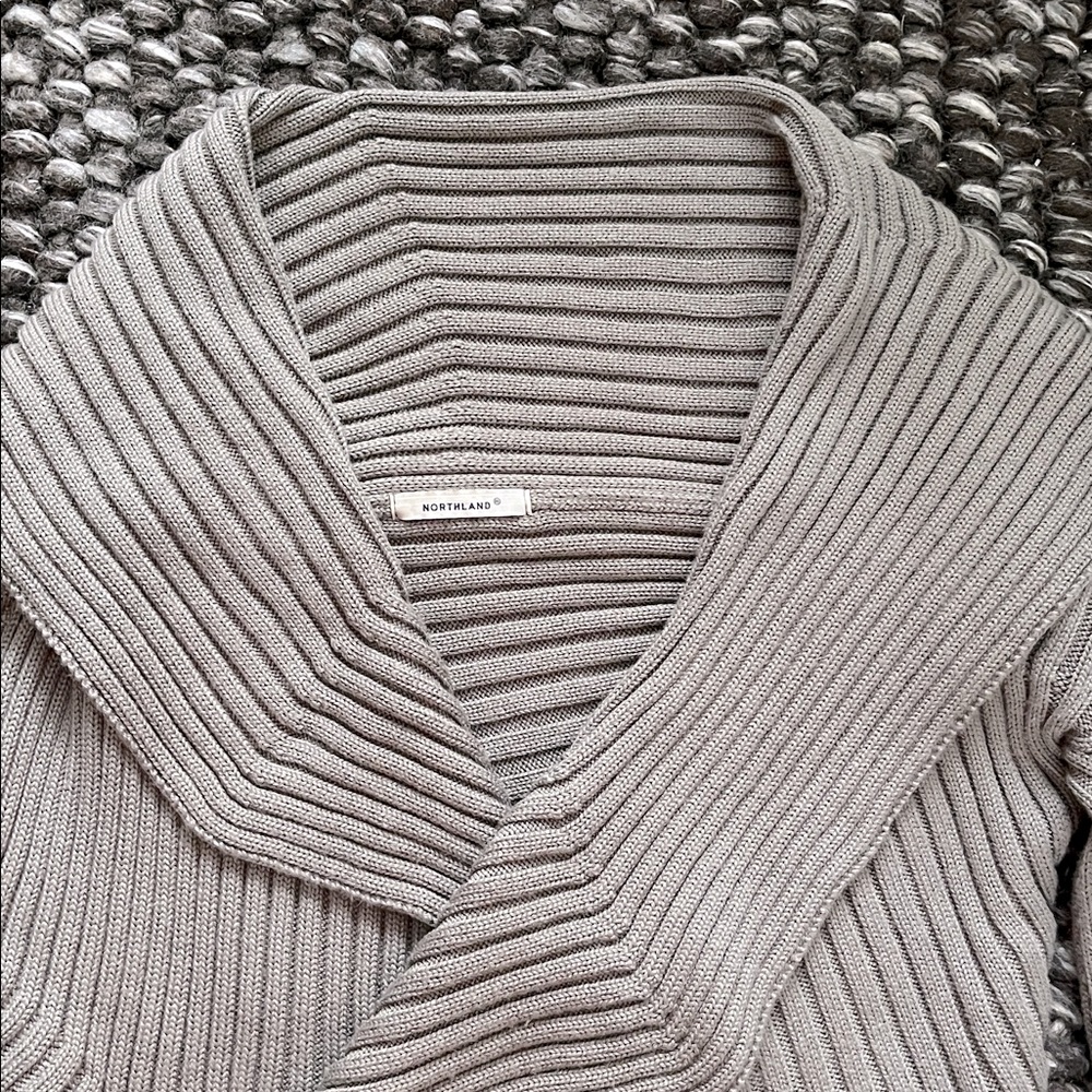 Taupe/ Brown NORTHLAND Ribbed Sweater - Picture 5 of 16